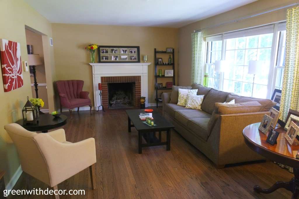 Living Room Entryway green with decor – 5 tips for faking an entryway Living Room Entryway green with decor – 5 tips for faking an entryway